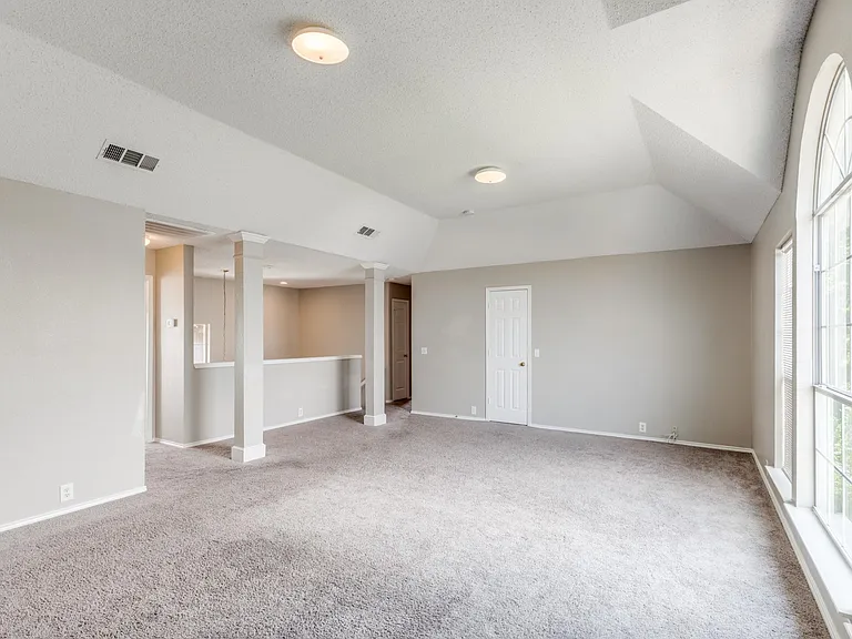 4713 Park Downs Dr — Photo 11