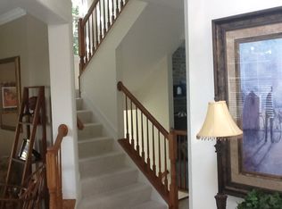 218 Shafer Rd, Coraopolis, PA 15108