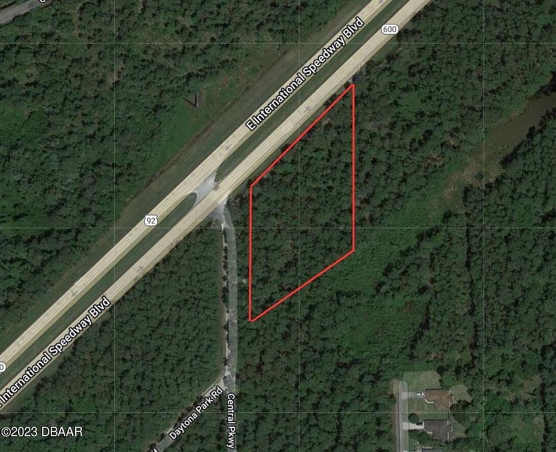 2600 E International Speedway Blvd, Deland, FL 32724 MLS 1114017