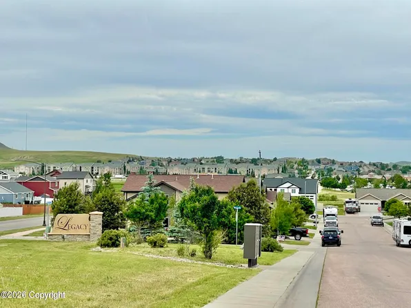 309 Villa Way, Gillette, WY 82718