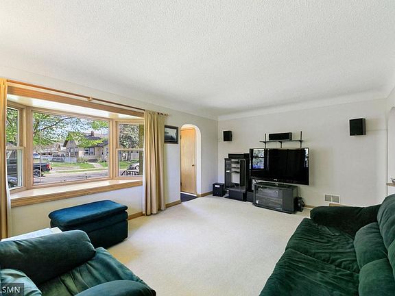 3rd image of 628 3rd Ave S