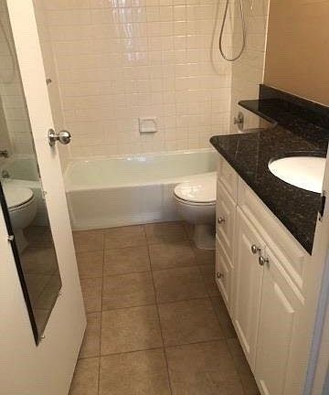 5th image of 1 Bay Club Dr APT 6Y