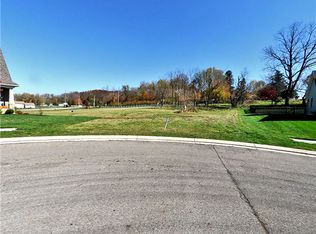 790 Francis Dr, Heath, OH 43056