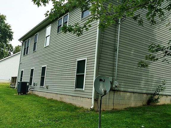 3rd image of 502 Zanesville Ave