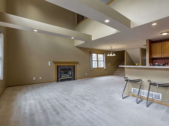 5th image of 1723 N 57th Ave