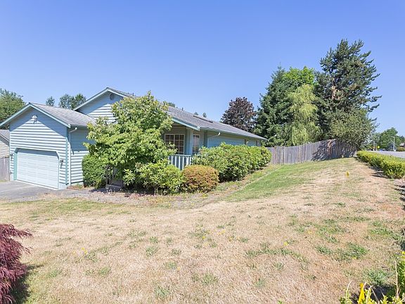 2nd image of 7033 65th St NE