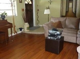1810 N 49th Ave, Hollywood, FL 33021
