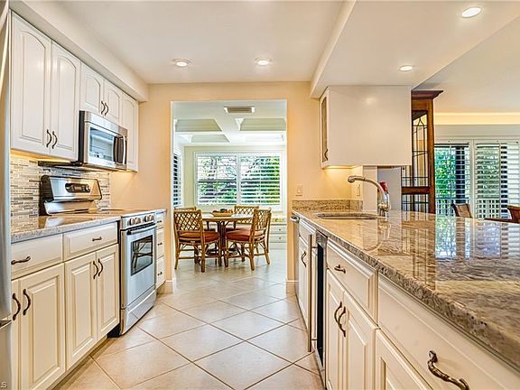 3rd image of 2835 W Gulf Dr Unit 1