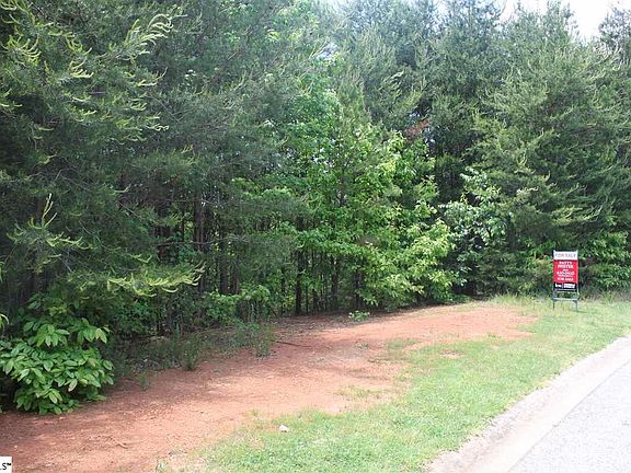 3rd image of 659 Forrest Haven Ct