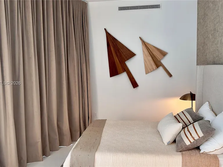 300 Biscayne Boulevard Way #2601E — Photo 15