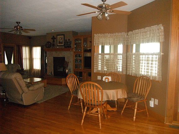 2nd image of 30206 Crystal Aire Dr