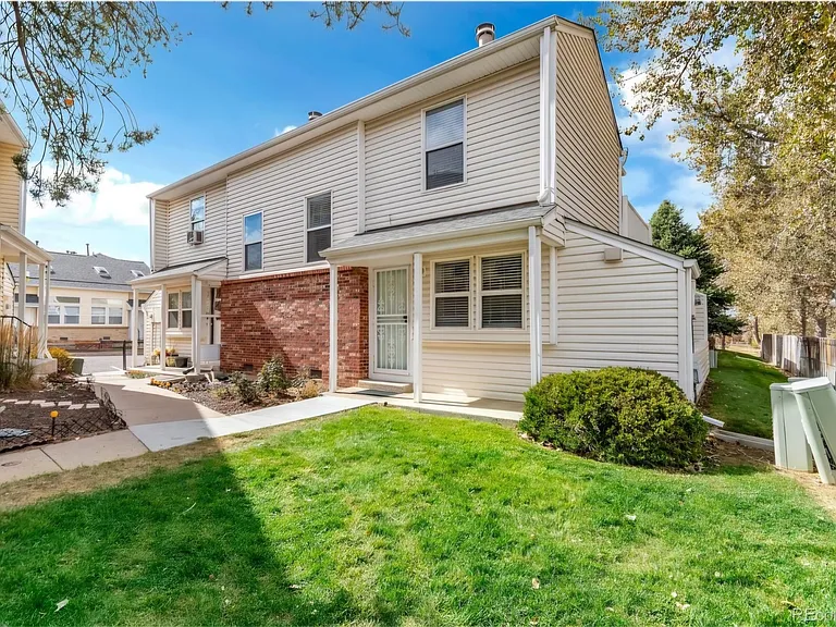17133 E Ford Dr — Photo 13