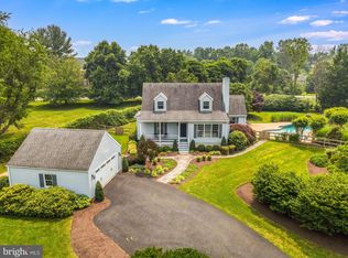 10891 Georgetown Pike, Great Falls, VA 22066