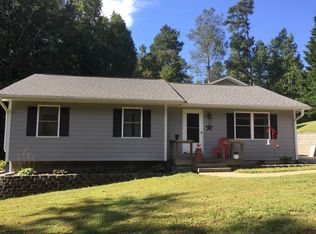 1015 Wave Rd, Chapel Hill, NC 27517