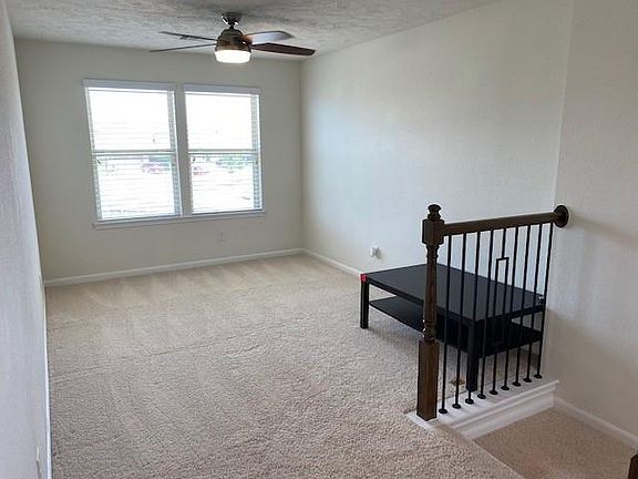 Upstairs flex space