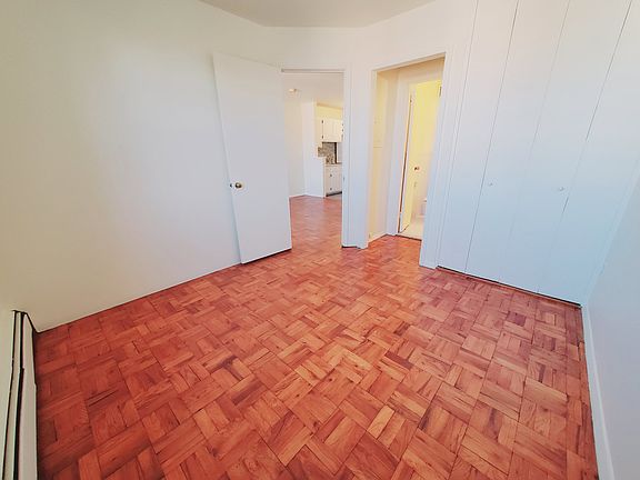 5th image of 140 Grove St Floor 6