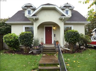 3640 SE Center St #A, Portland, OR 97202