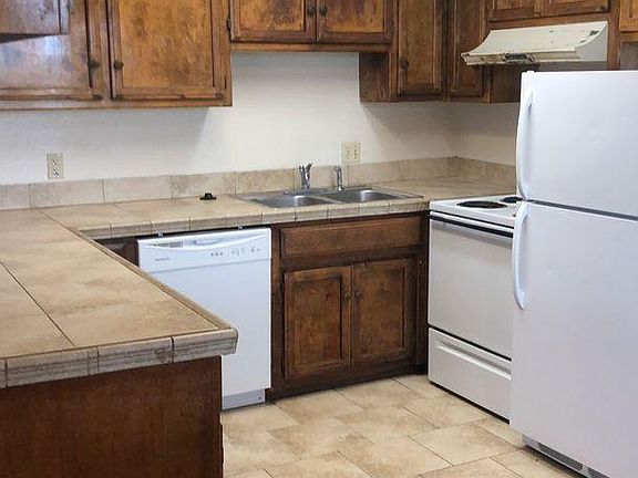 5th image of 1000 Buena Vista Dr