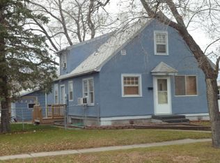 308 9th Ave SE, Jamestown, ND 58401