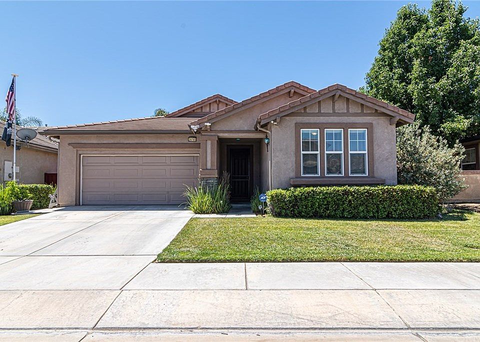 1st image of 29765 Cottonwood Cove Dr