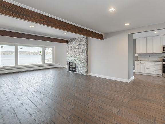 5th image of 770 Beachway Dr