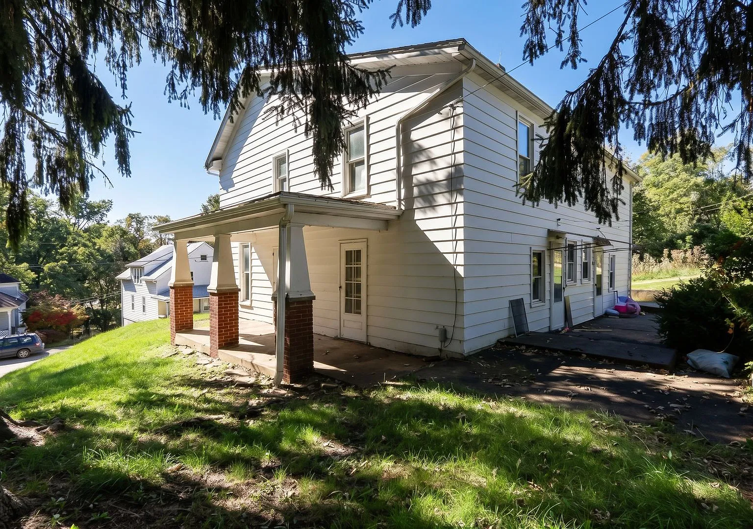 320 E. High A&B — Photo 1