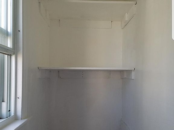 4th image of 38 Doris St Fl 2nd