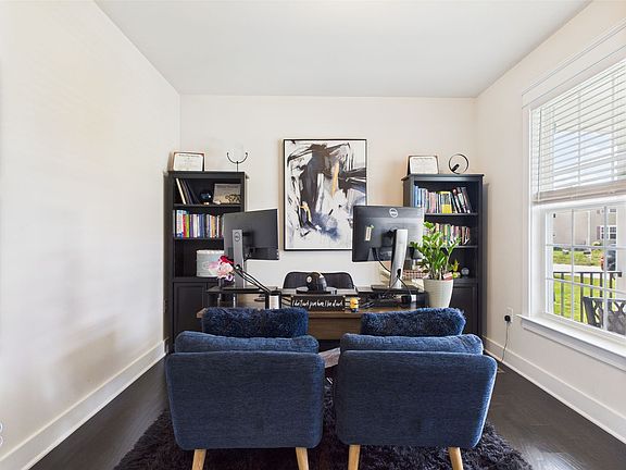 4th image of 6837 Sir Galahad Ct