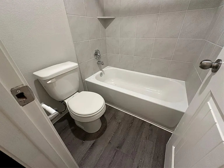24810 Adami Veduta Ct — Photo 15
