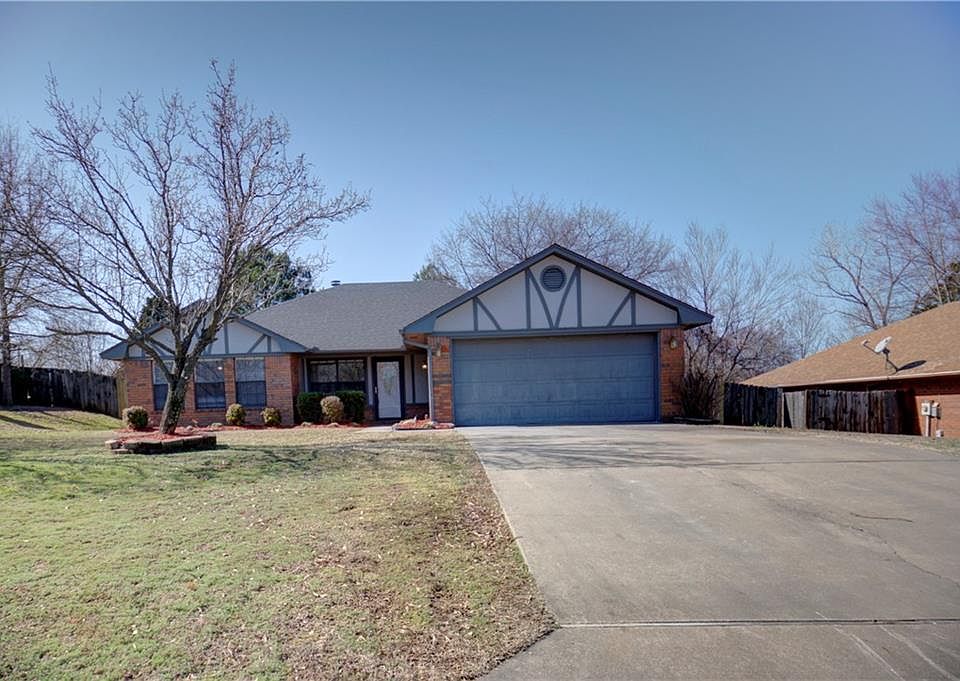 1st image of 1705 Broken Hill Dr