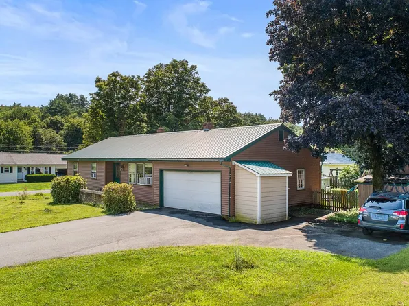 16 Michael Avenue, Charlestown, NH 03603