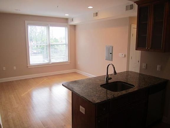 2nd image of 5 Monitor St APT 305