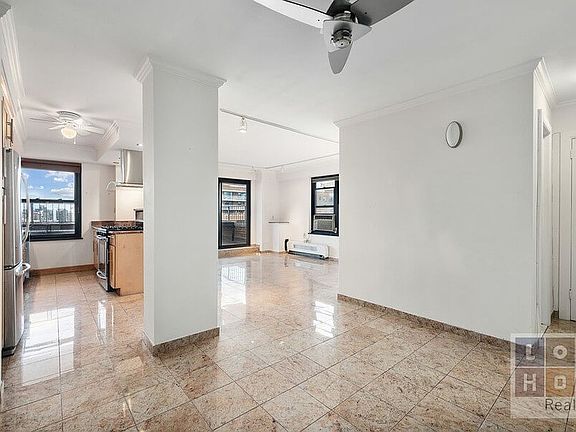 4th image of 210 Broadway Unit J1803