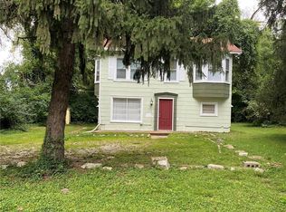 217 Crown Dr, Saint Louis, MO