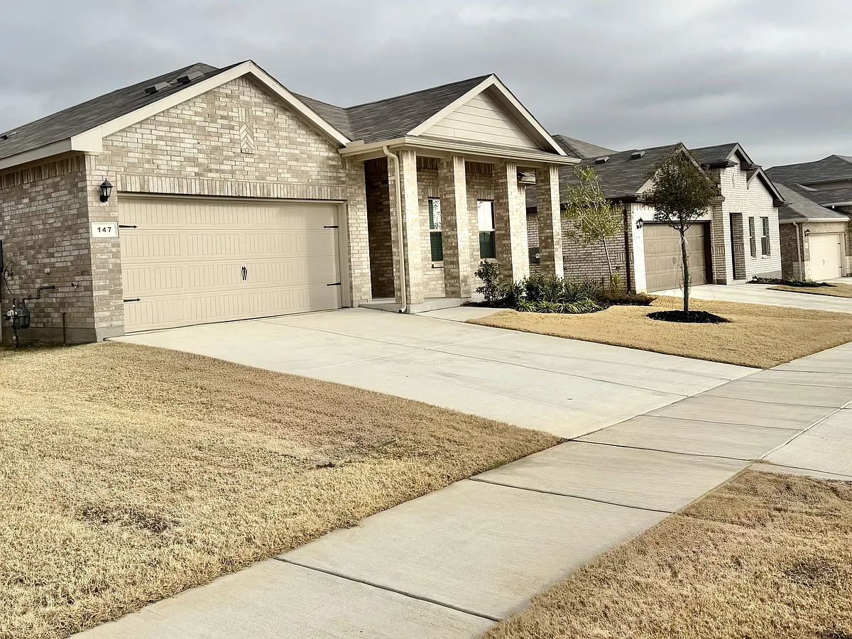 Building Photo - 147 Bay Meadows Ln