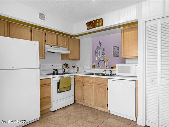 5th image of 14678 Laguna Beach Cir