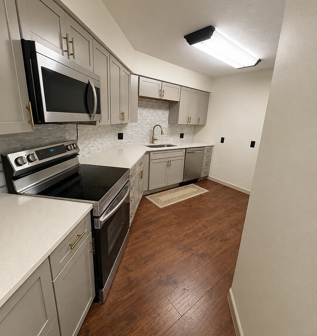 3 bed, 2.5 bath, 1770 sqft, $2,000 — Photo 1
