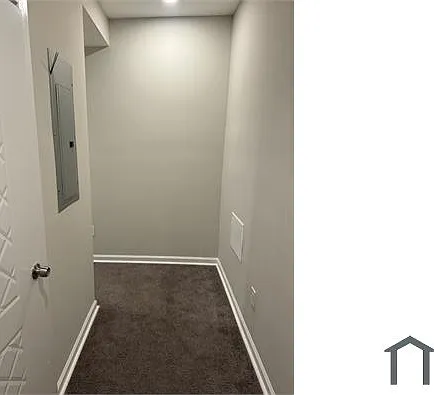 2622 University Pl NW #204 — Photo 8