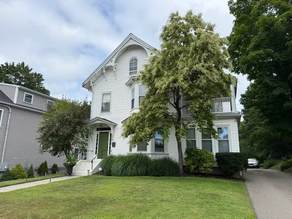 55 W Central St #2, Natick, MA 01760