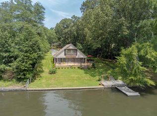 30 Carolyn Rd, Muscle Shoals, AL 35661