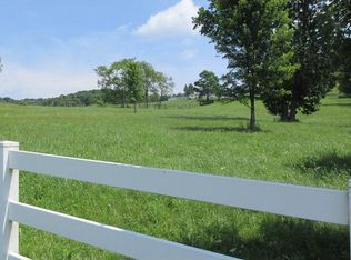 Blacksnake Hill Rd NE, Dover, OH 44622