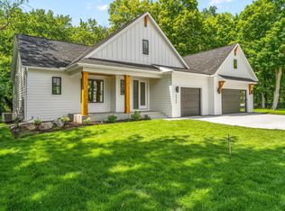6060 Strawberry Ln, Shorewood, MN 55331