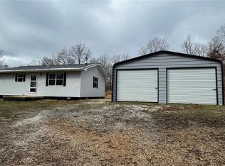 175 Hodge Dr, Doniphan, MO 63935
