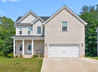 681 Eva Agnes Ave, Clarksville, TN 37042