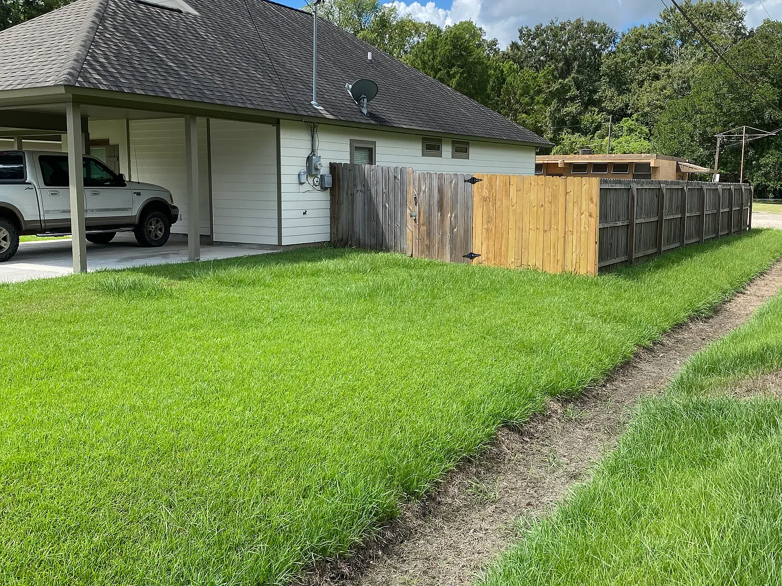 3 bed, $1,800 — Photo 3