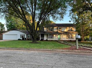 2 Brynhurst Ct, Greenville, SC 29615