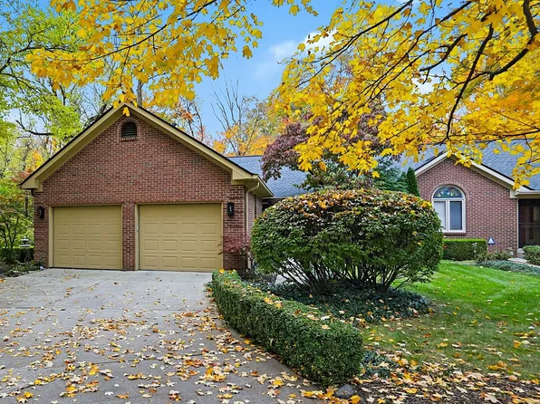 9334 W Point Pl, Indianapolis, IN 46268