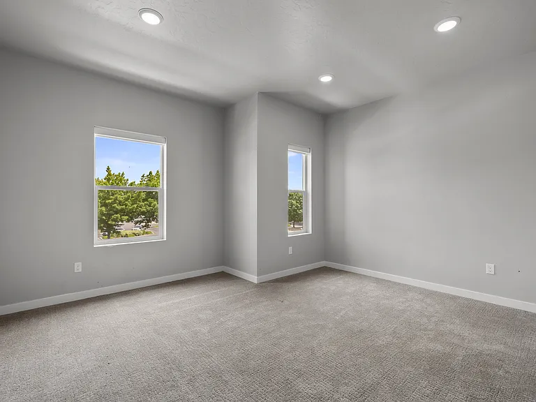 Telluride Apartments — Photo 26