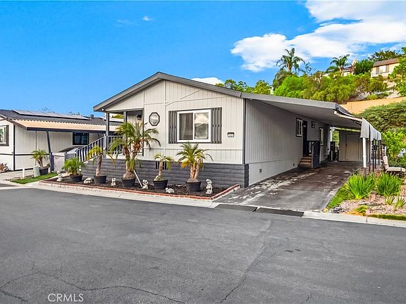 4th image of 200 S Emerald Dr Spc 22