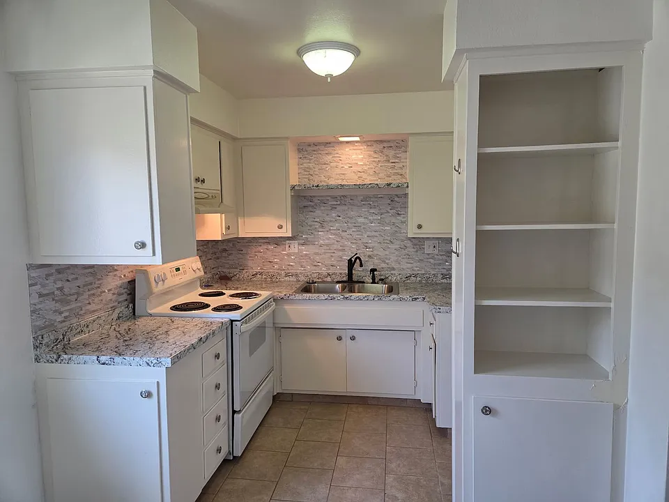 333 Ellwood Beach Dr #7